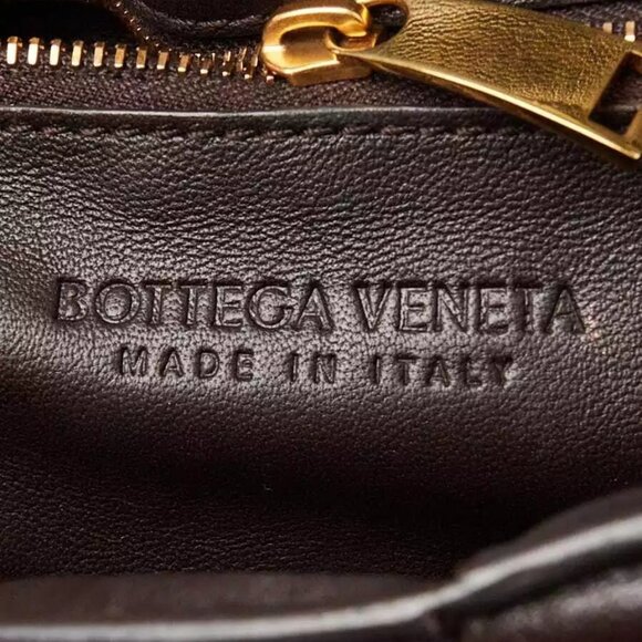 Bottega Veneta Brown Woven Leather Maxi Weave Padded Cassette Chain Bag - Picture 7 of 10